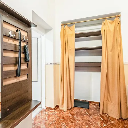 One-bedroom In 7 Apartment Prague